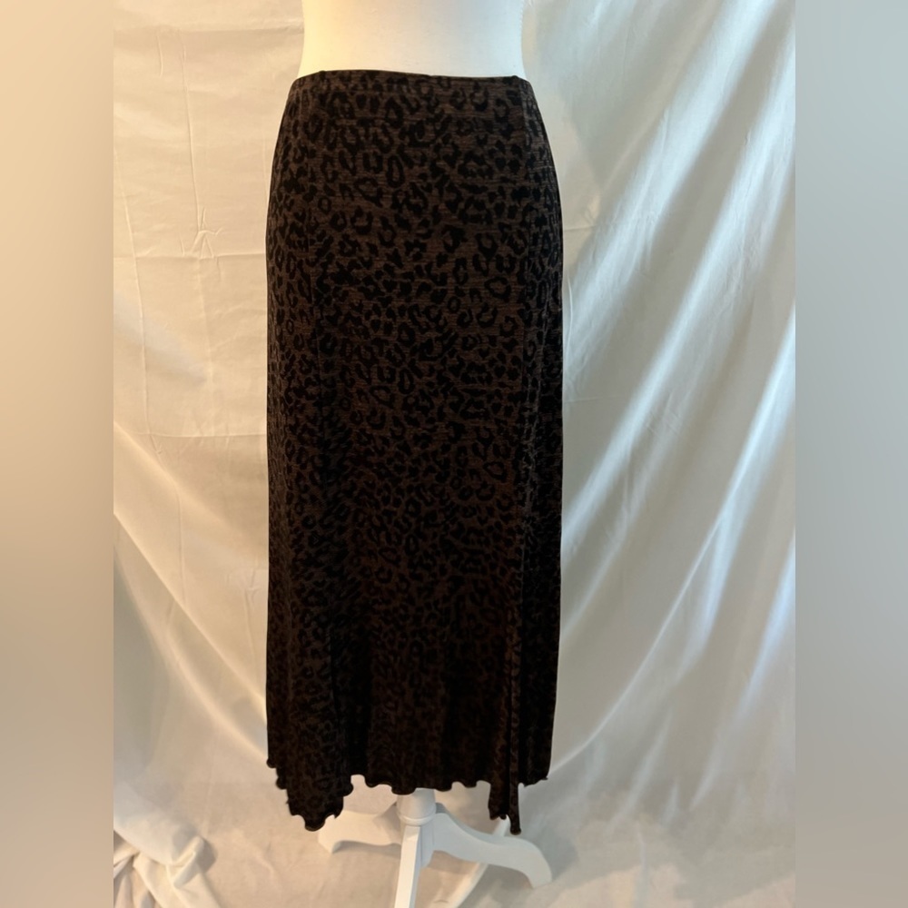 Briggs New York Midi Skirt